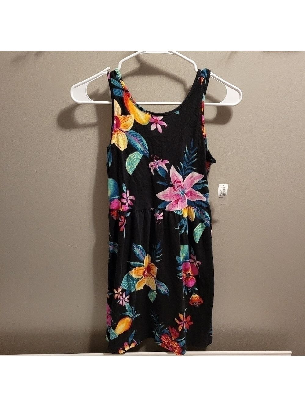 NWT Old Navy Girls Black Floral Dress